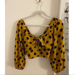Puff sleeve polka dot crop top